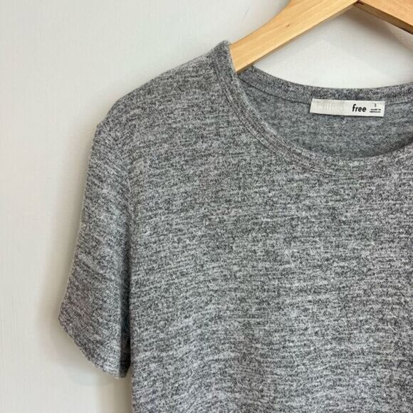 Wilfred Free Aritzia Little Gray Tee Women’s Size Small Short Sleeve Top Summer - Picture 3 of 11